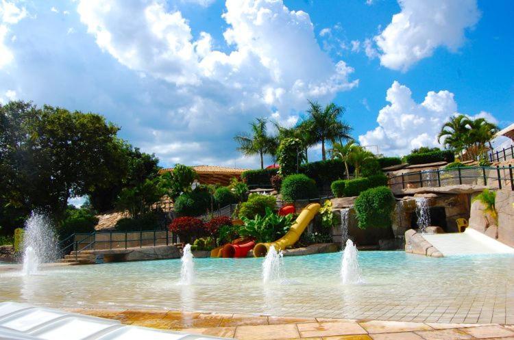 Piazza Diroma - Com Acesso Acqua Park Cn-Go Aparthotel Caldas Novas Eksteriør bilde