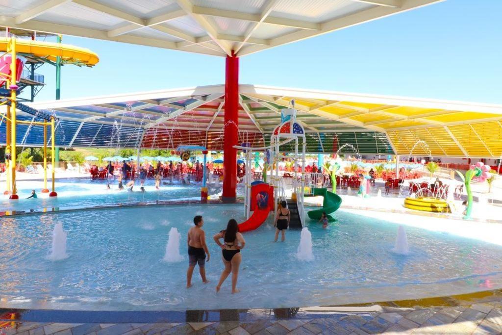 Piazza Diroma - Com Acesso Acqua Park Cn-Go Aparthotel Caldas Novas Eksteriør bilde