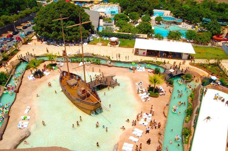 Piazza Diroma - Com Acesso Acqua Park Cn-Go Aparthotel Caldas Novas Eksteriør bilde