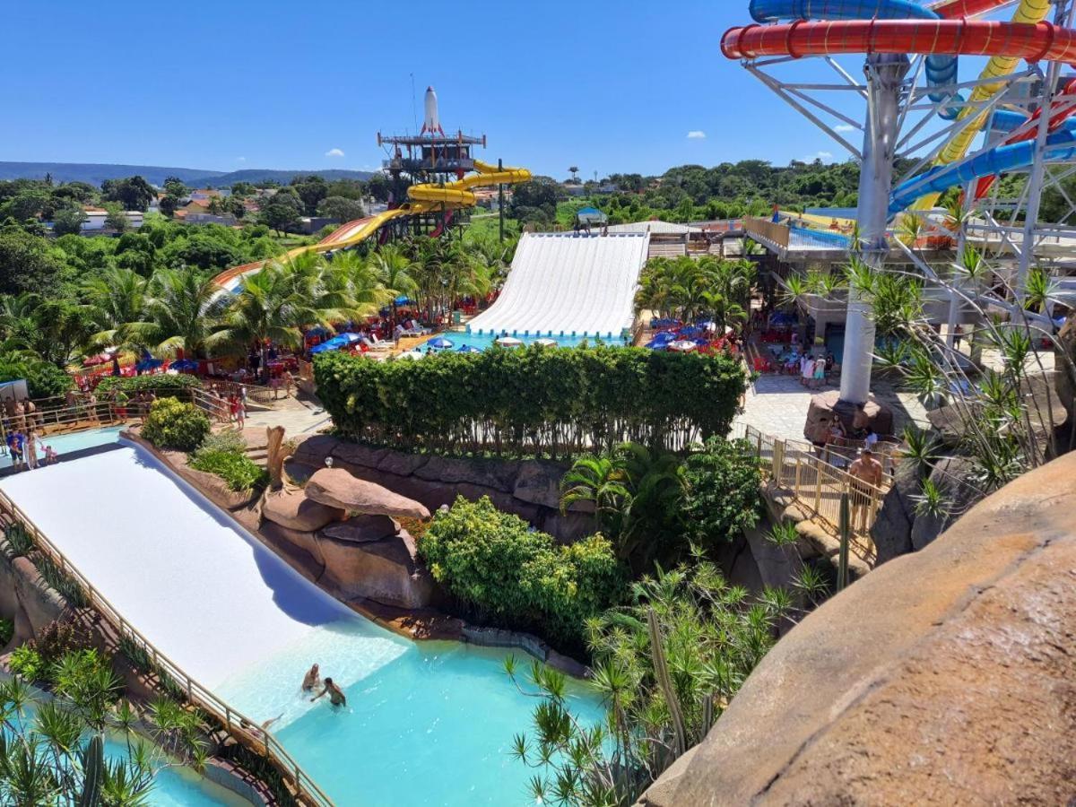 Piazza Diroma - Com Acesso Acqua Park Cn-Go Aparthotel Caldas Novas Eksteriør bilde